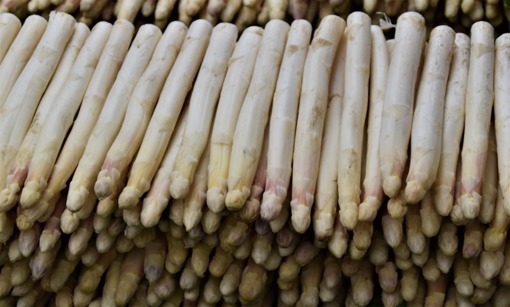 Asperges schoonmaken zonder stress: zo doe je dat stap voor stap